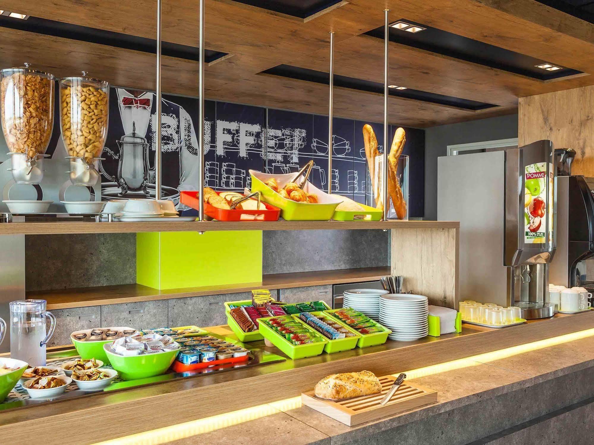 Ibis Budget Hotel 2*